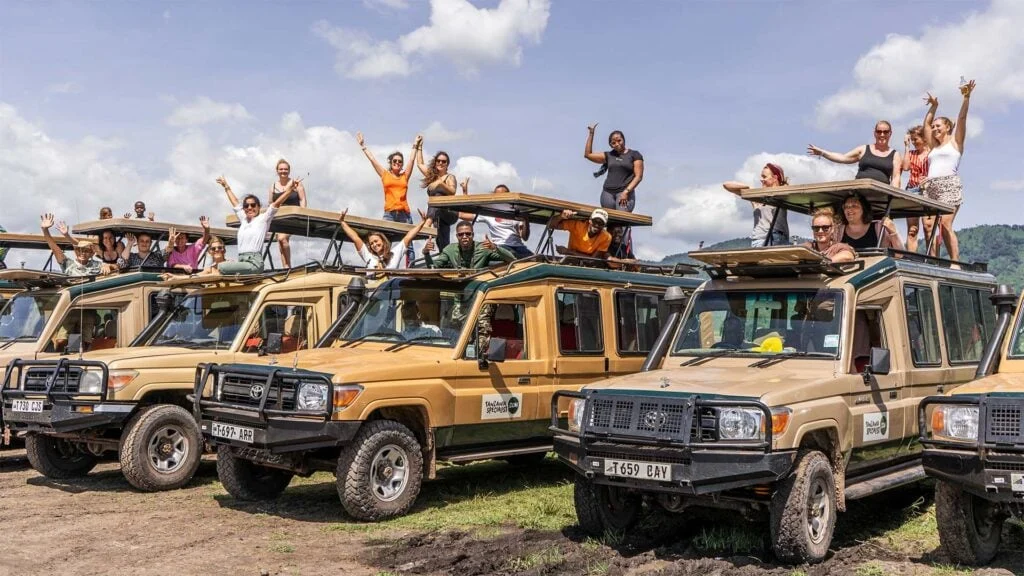 team tanzania specialist jeeps 1024x576 1